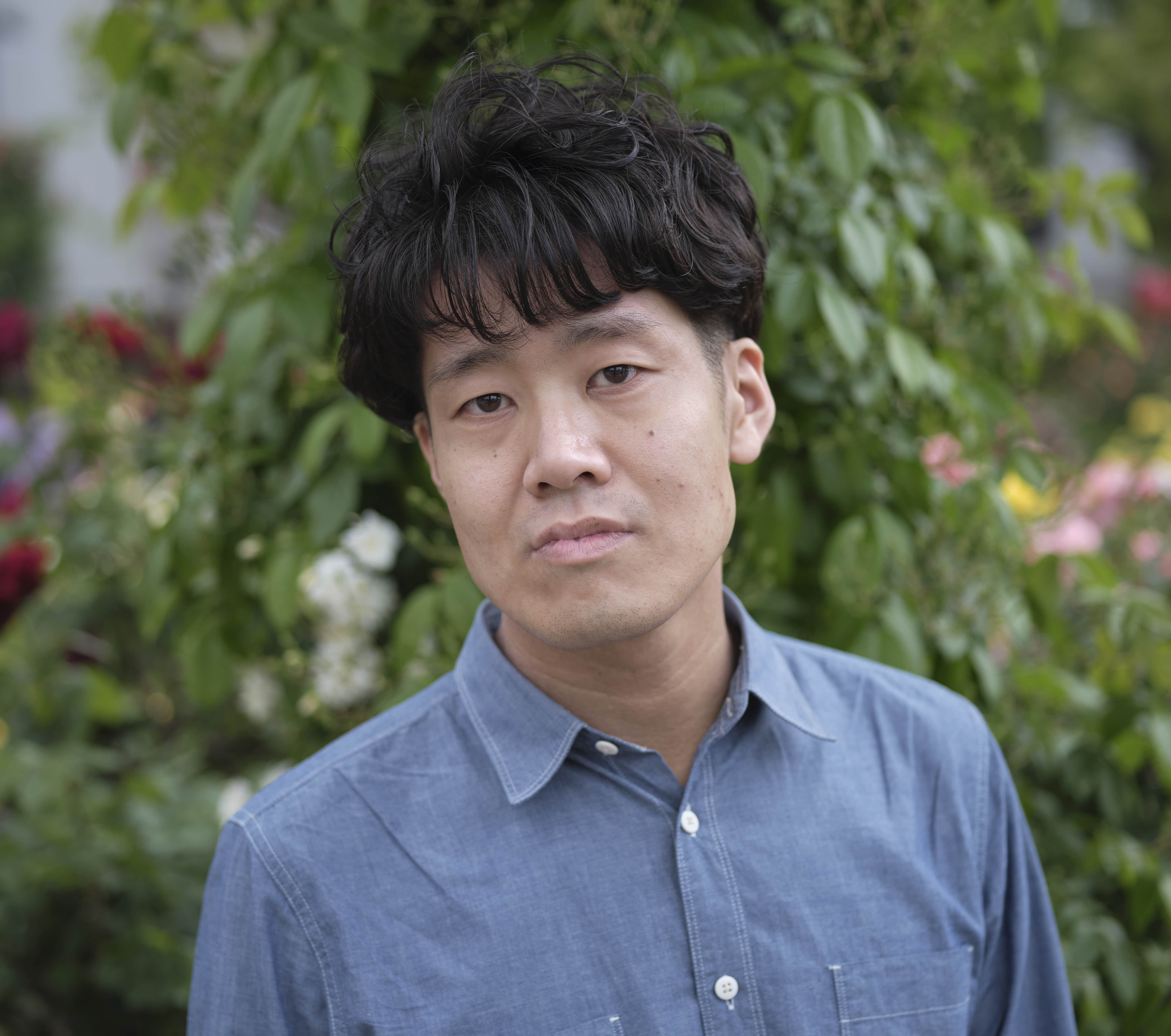 塚田優 ABOUT ARToVILLA